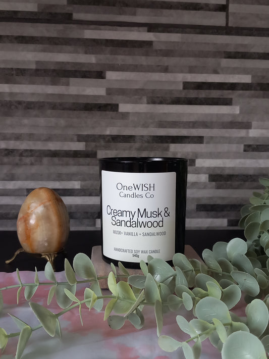 Creamy Musk & Sandalwood | Soy Candle